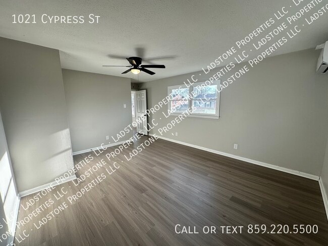 Building Photo - 1021 Cypress St