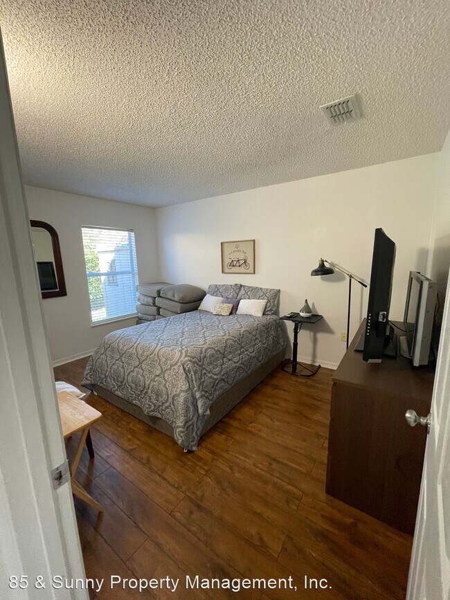 Building Photo - 4 br, 2 bath House - 2502 Reflections Place