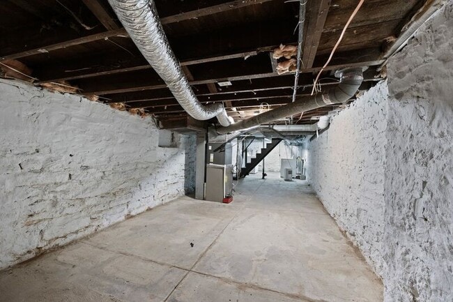 Building Photo - 371 Berkeley Rd