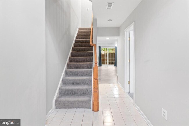 Building Photo - 3575 Sherbrooke Cir