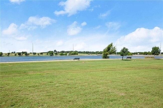 Building Photo - 17621 Silent Harbor Loop