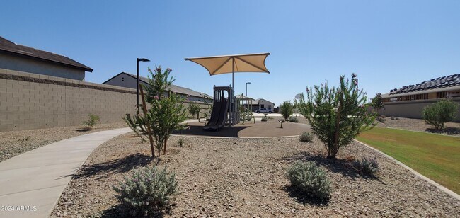 Building Photo - 7812 N 79th Dr