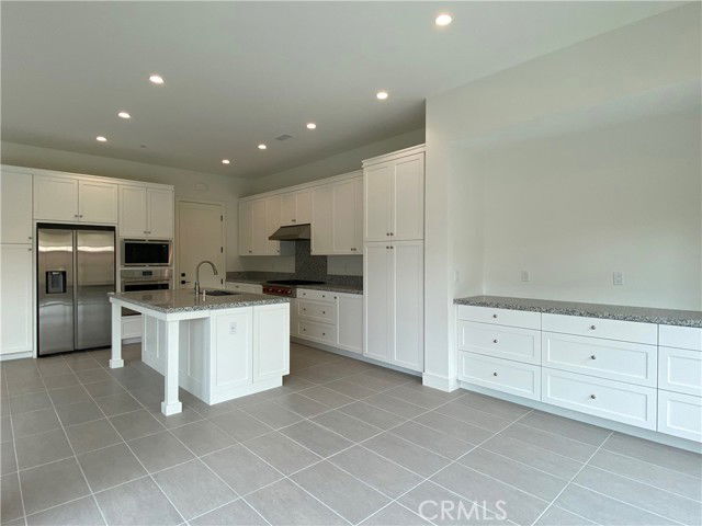 Building Photo - 120 Spotted Quail