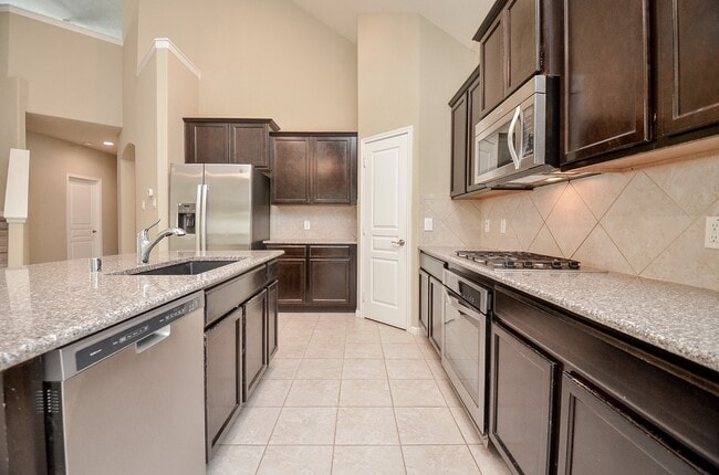 Building Photo - 6418 Burgess Heights Ln