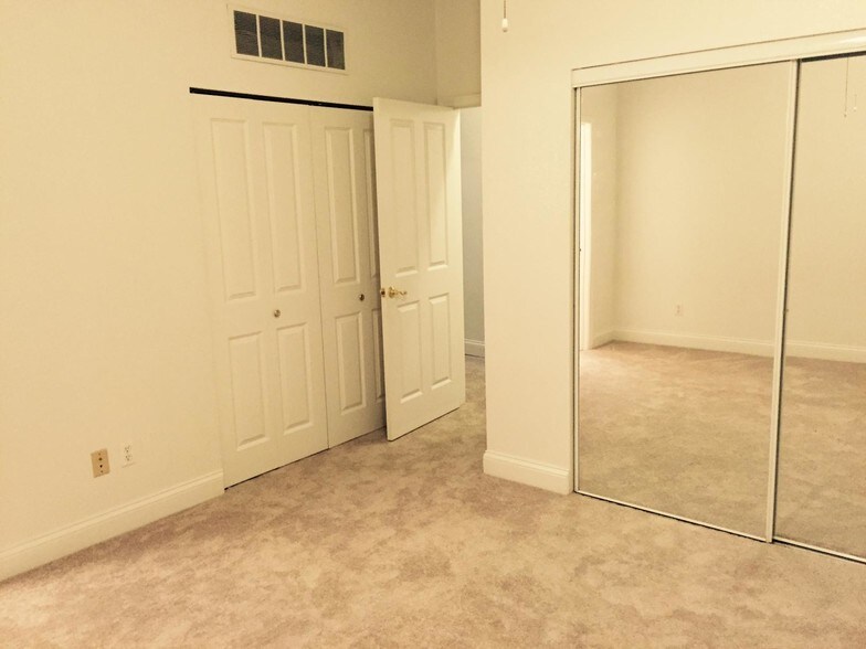 Chatterton Place Apartments 431 E Adams St Springfield IL 62701