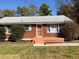 Building Photo - 2726 Wellman Dr