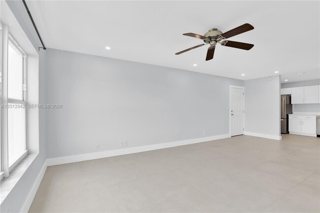 Building Photo - 1770 E Las Olas Blvd