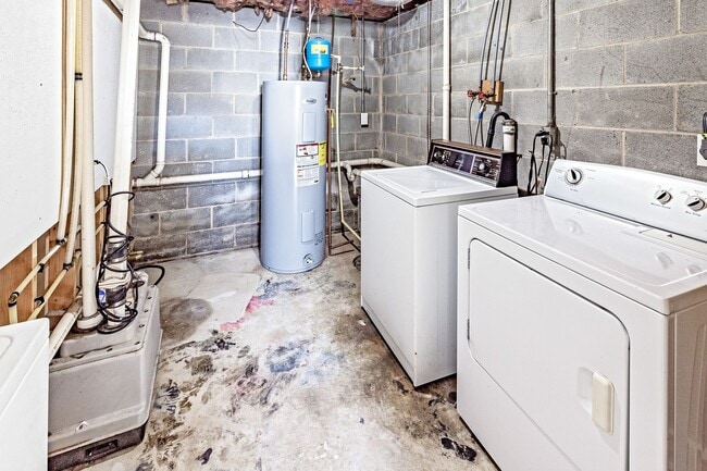 Building Photo - 3 bedroom, 2 bath home in North Wilmington