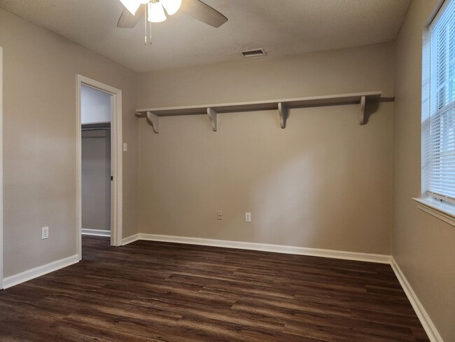 Building Photo - **Available June 1st ** Newly Remodeled 2 ...