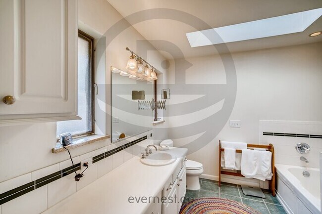 Building Photo - 4-Bed/3-Bath Home/Available Soon!