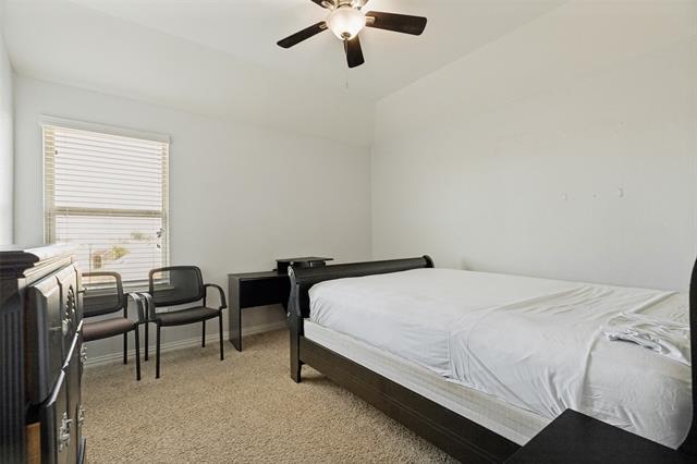 Building Photo - 818 Blackhawk Dr