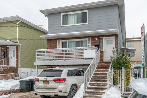 Building Photo - 4304 Meadowview Ave