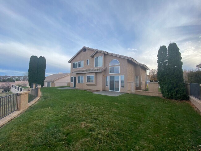 Building Photo - 8608 W Payette Ct