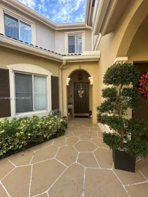 Building Photo - 8822 W Flagler St