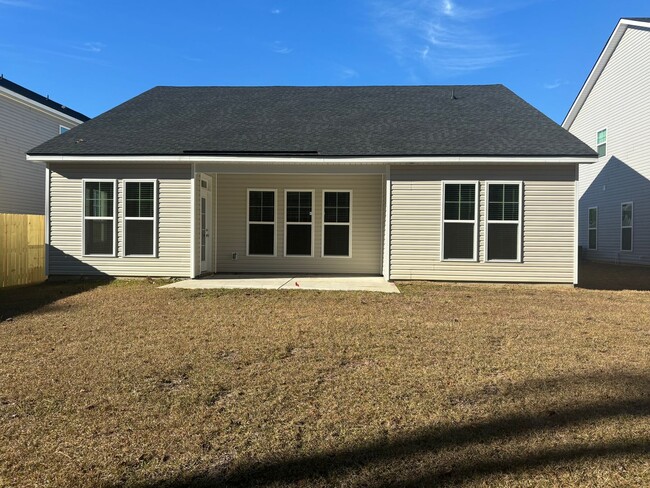 Building Photo - Brand New! 3-Bedroom, 2-Bathroom Home: You...