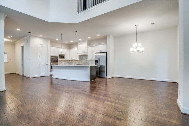 Building Photo - 6208 Exeter Ave