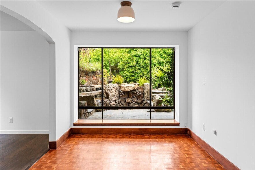 dining room view of private waterfall - 473 Panoramic Hwy