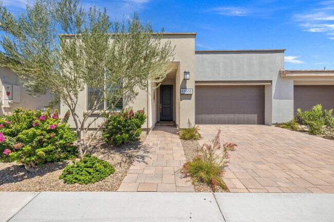 Building Photo - 51555 Ponderosa Dr.