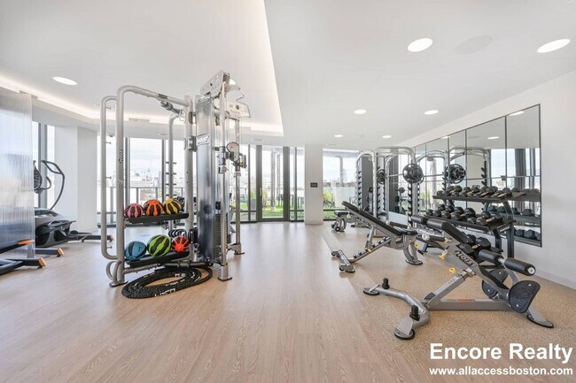 Building Photo - 425 Massachusetts Ave