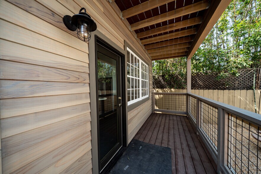 Kitchen deck 2 - 1258 Essex St