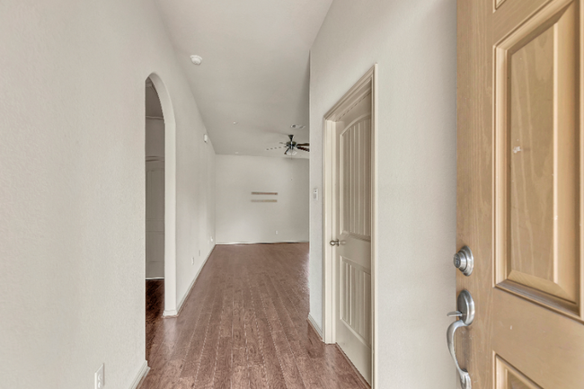 Building Photo - 17010 Colt Creek Ct