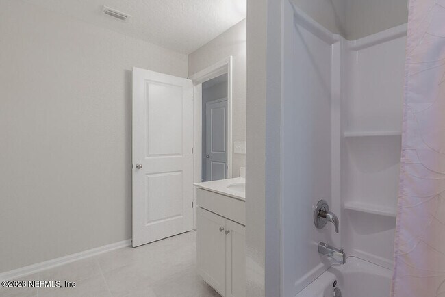 Building Photo - 4948 Big Pine Dr