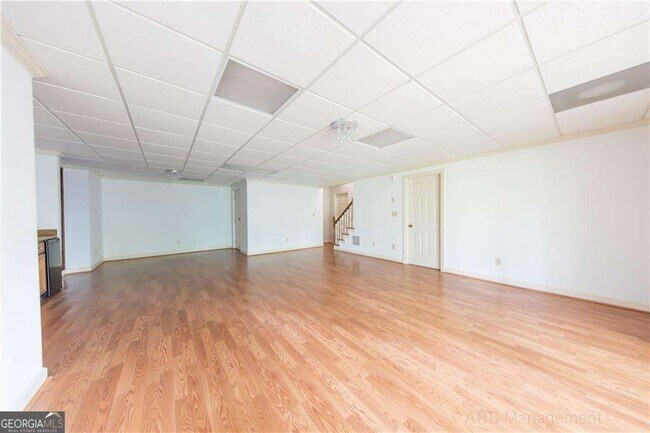 Building Photo - 2267 Bascomb Carmel Rd