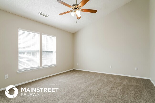 Building Photo - 4900 Heatherfield Way