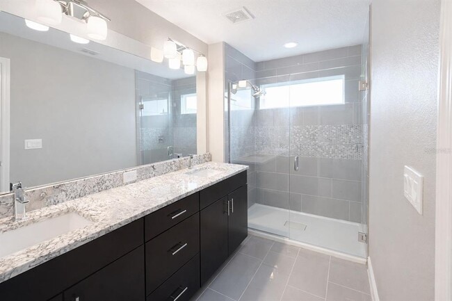 Building Photo - 15836 Marina Bay Dr