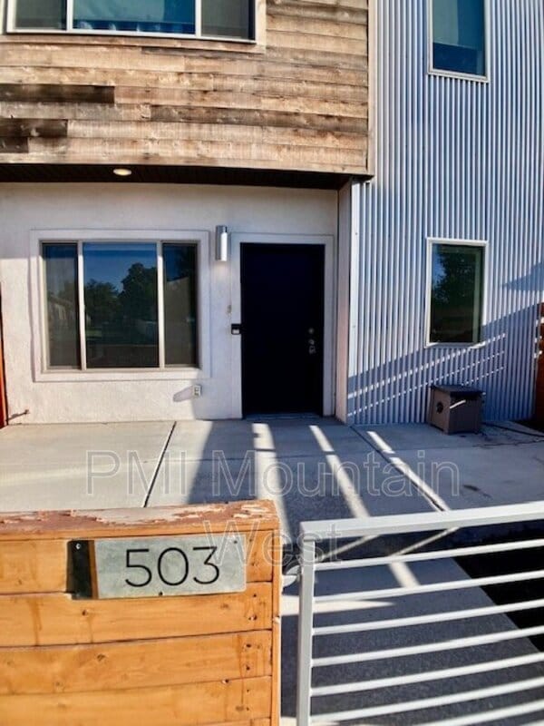 Building Photo - 503 W 2275 N