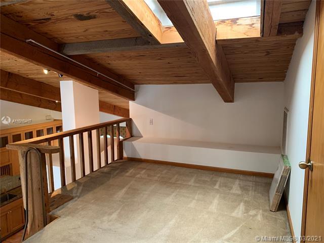 Building Photo - 13620 SW 101st Ln