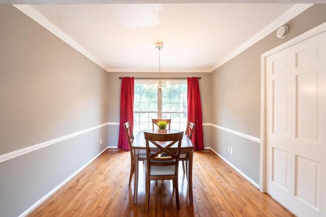 Building Photo - 1745 Jack Warner Pkwy