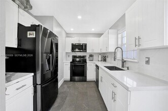 Building Photo - 2311 SW 87th Way