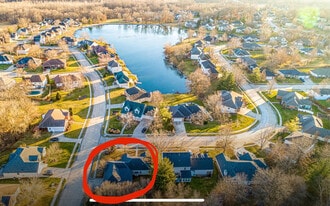 Building Photo - 4001 W Baywood Dr