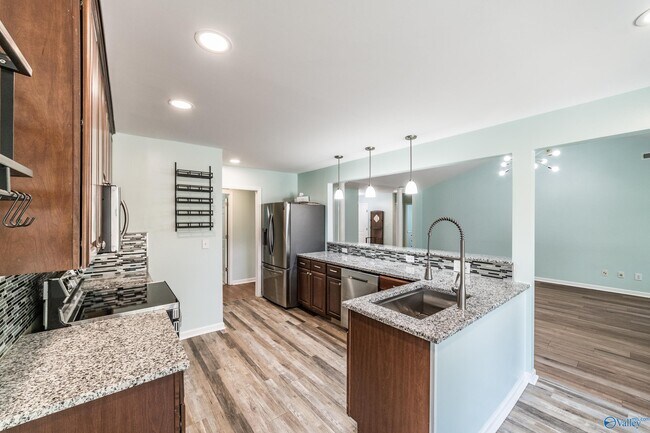 Building Photo - 128 Wilder Dr