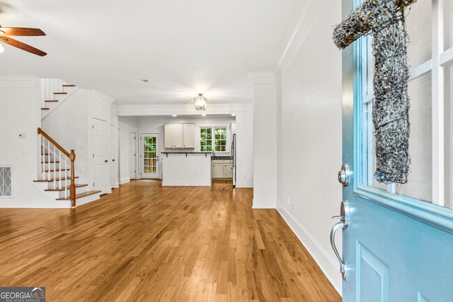 Building Photo - 775 Markhams Dr