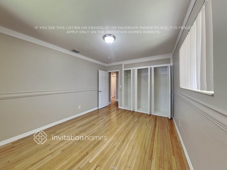 Building Photo - 7925 SW 22nd St