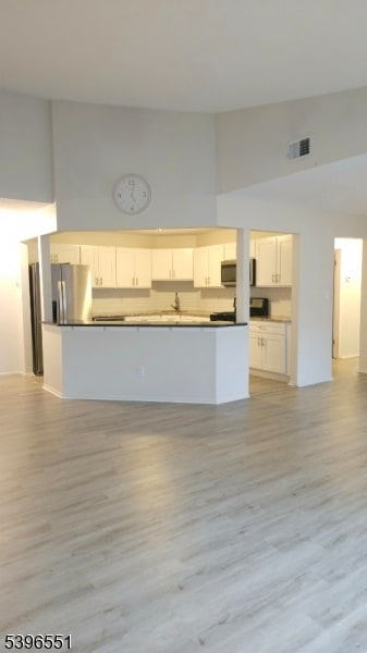 Building Photo - 124 Drake Ln