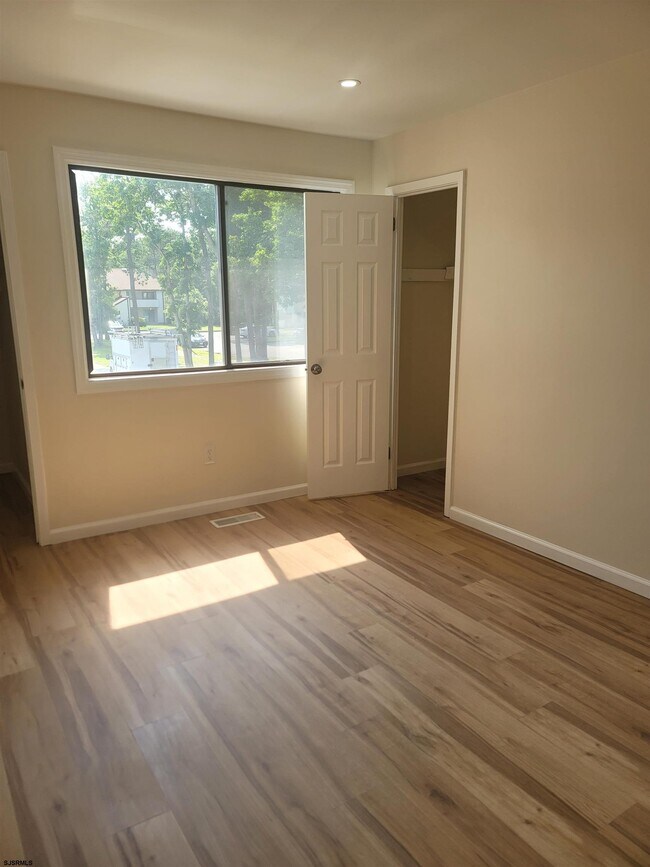Building Photo - 2839 Forsythia Ct