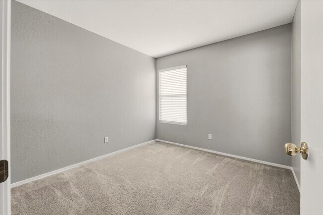 Building Photo - 4365 Desert Dancer Way