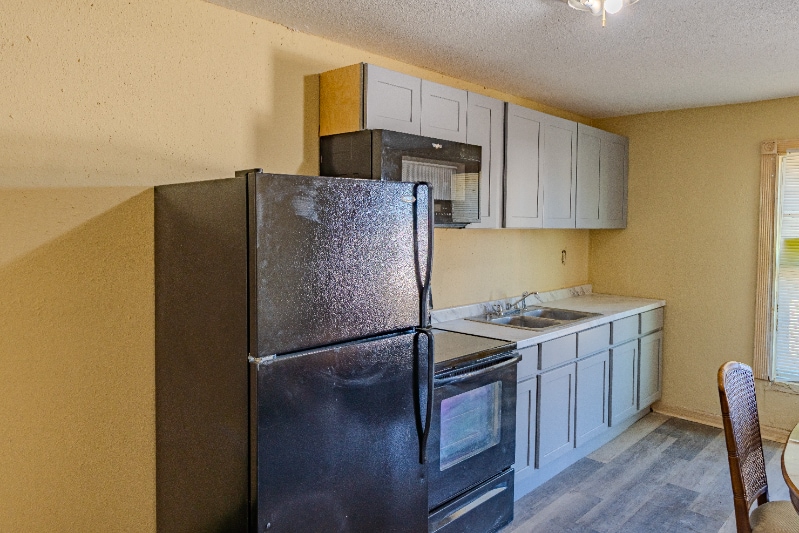 Building Photo - 804 M.L.K. Blvd NE