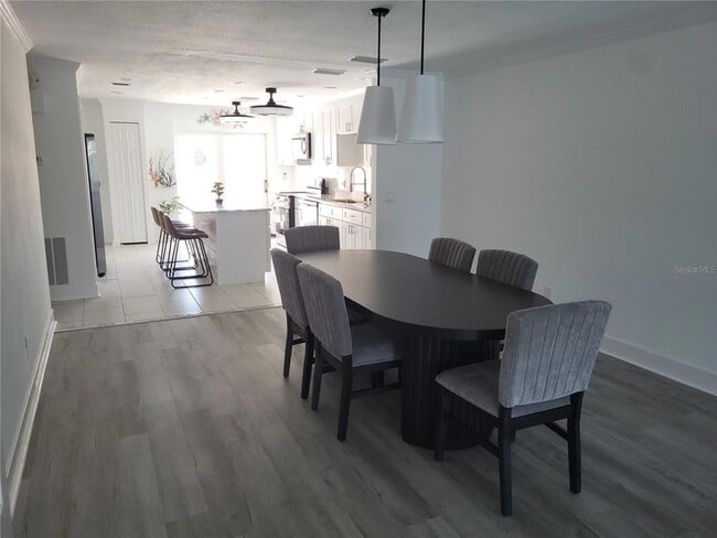 Building Photo - 555 Boca Ciega Point Blvd S