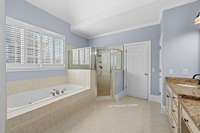 Building Photo - 1037 Windermere Crossing