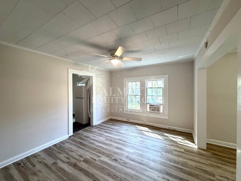 Building Photo - 3414 Summit Ave