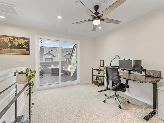 Building Photo - 4010 Citra Ln