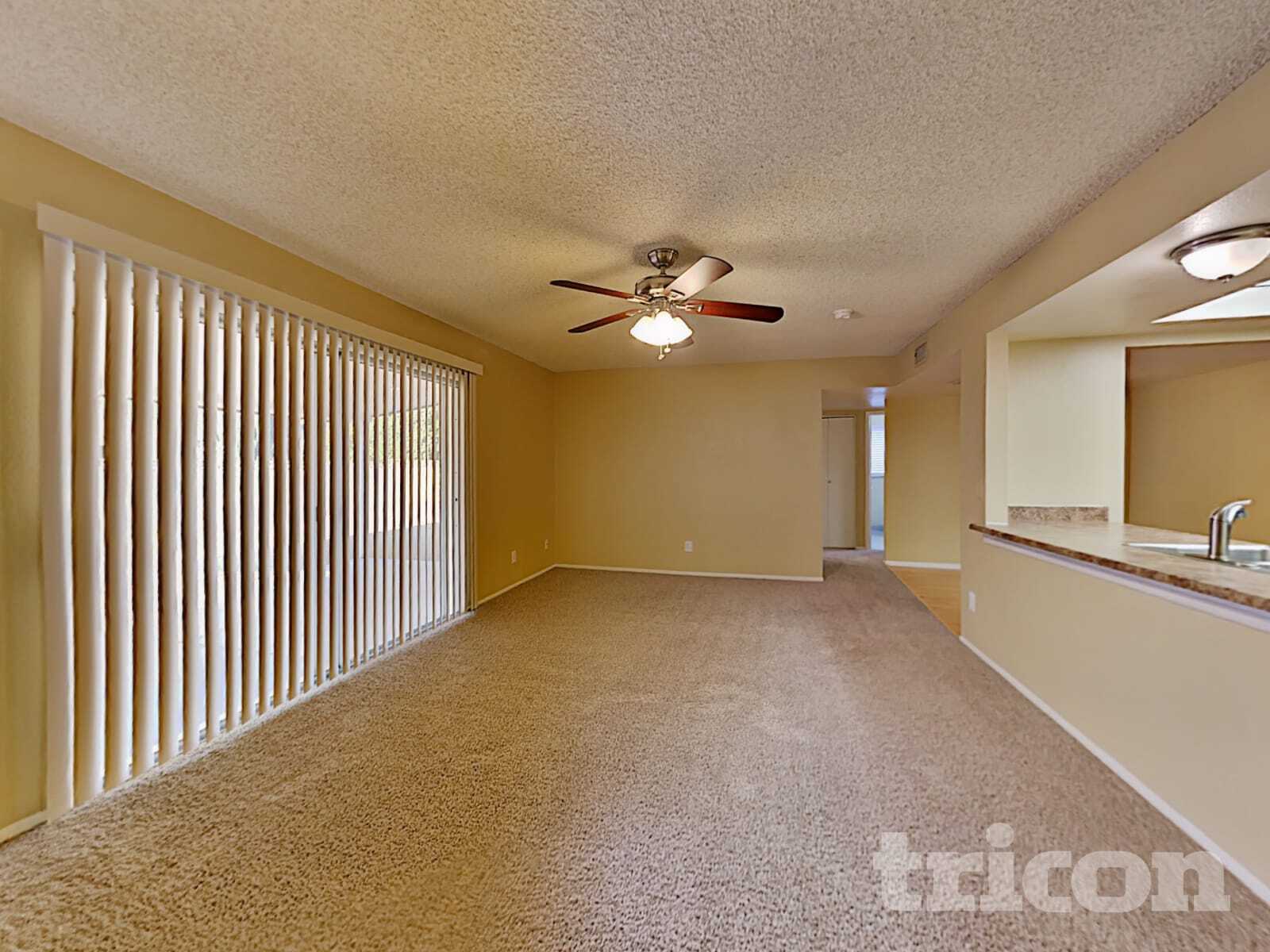 Building Photo - 3601 W Country Gables Dr
