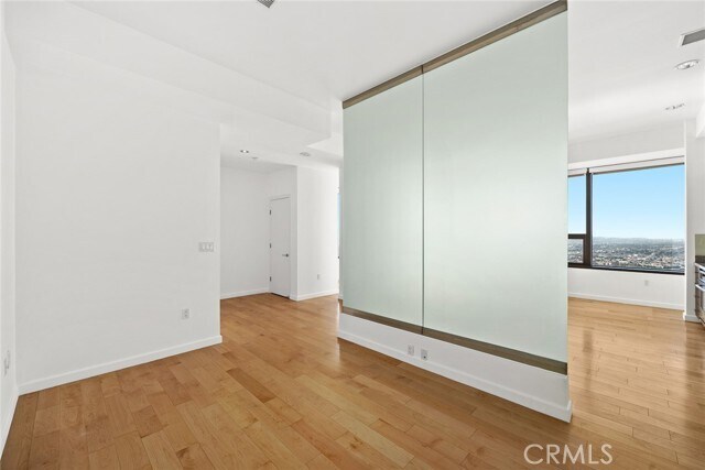 Building Photo - 1100 Wilshire Blvd