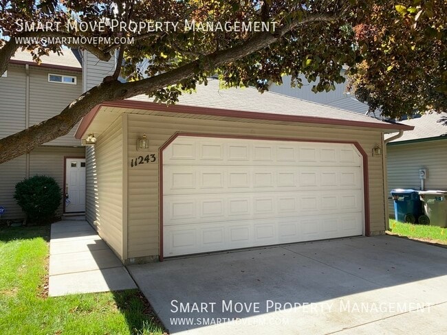 Primary Photo - 11243 W Stallion Ln
