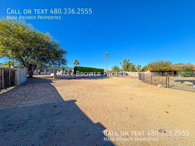 Building Photo - 14027 N Hampstead Dr