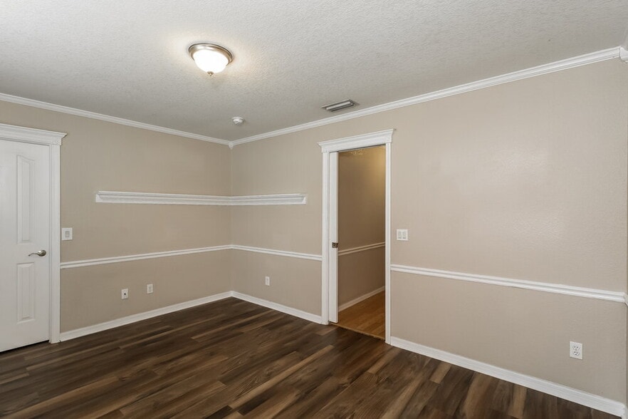 Building Photo - 3522 Massini Ave